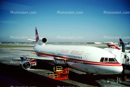 N31009, Trans World Airlines TWA, 	Lockheed L1011-1 TriStar, RB211
