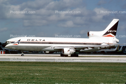 N713DA, Delta Air Lines, Lockheed L-1011-1, RB211-22B, RB211