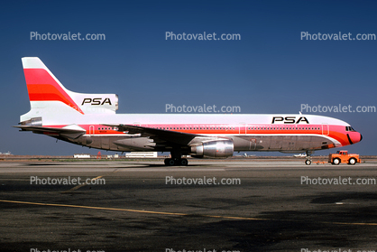 Lockheed L-1011-385-1, PSA, N10114, RB211