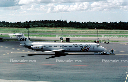 Douglas DC-9-41, Scandinavian Airline System, OY-KGS, Hall Viking, JT8D