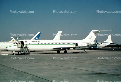 5Y-AXO, African Express Airways, McDonnell Douglas MD-82, JT8D-217C, JT8D