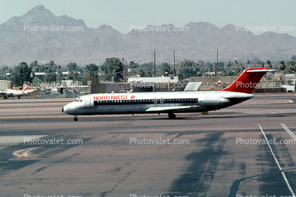 N983US, DC-9Douglas DC-9-32, Northwest Airlines NWA, JT8D