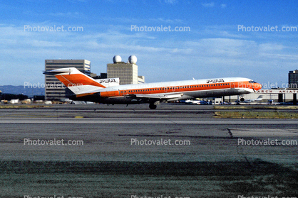 N528PS, Boeing 727-214, PSA, Pacific Southwest Airlines, Taking-off, 727-200 series