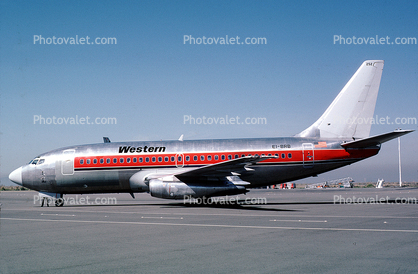 EI-BRB, Boeing 737-2S3, Western Airlines WAL, 737-200 series, JT8D