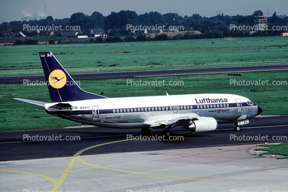 D-ABXC, Boeing 737-330, 737-300 series, Lufthansa, CFM56-3B2, CFM56-300 series, CFM56