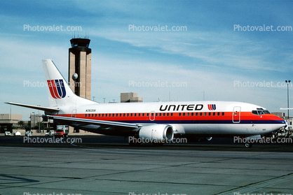 N362UA, United Airlines UAL, Boeing 737-322, Control Tower, 737-300 series, CFM56-3C1, CFM56