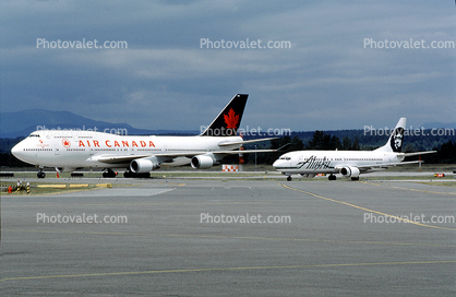 Boeing 747, Alaska Airlines ASA, Air Canada ACA