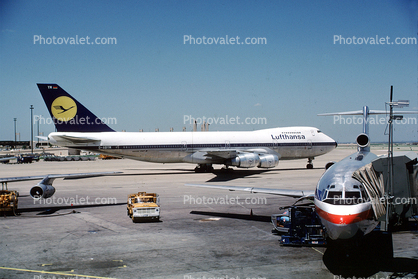 D-ABYM, Boeing 747-230B, Lufthansa, CF6-50E2, CF6