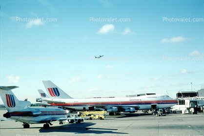N4720U, United Airlines UAL, Boeing 747, Boeing 727