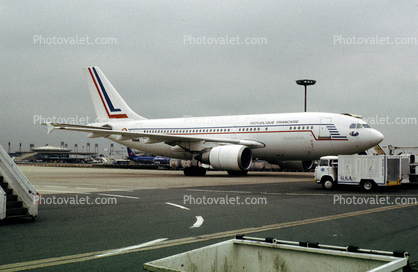 R?publique Francaise, Airbus A310-304, A310-300 series