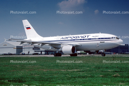 F-OGYP, A310-324(ET), Rimsky-Korsakov, A310-300 series