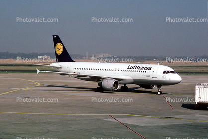 D-AIPN, Lufthansa, Airbus A320-211, CFM56-5A1, CFM56