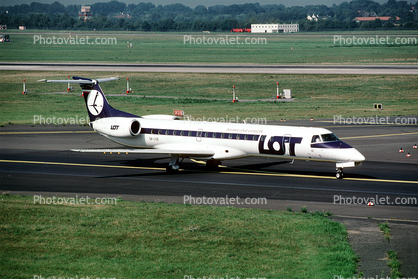 SP-LGE, LOT Polish Airlines, Embraer EMB-145EP, 145 series