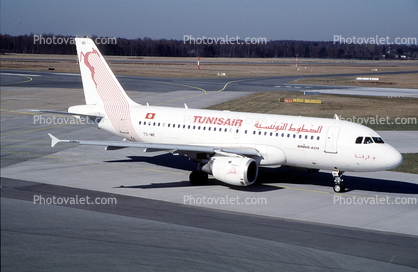 TS-IMK, Airbus A319-131, TunisAir, A319 series, Kerkennah, V2522-A5, V2522