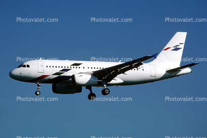 9A-CTF, Airbus A320-212, Landing, CFM56-5A3, CFM56