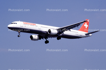 HB-IOF, Airbus A321-111, SwissAir, A321 series, CFM56-5B1, CFM56