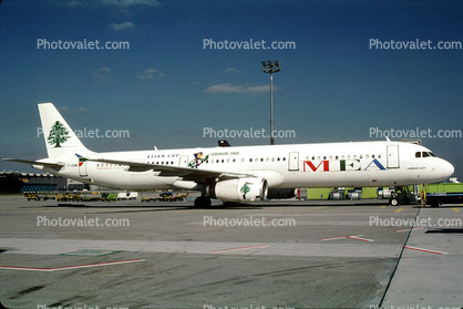 F-OHMQ, Airbus A321-231, MEA, Middle East Airlines, A321 series, V2533-A5, V2500