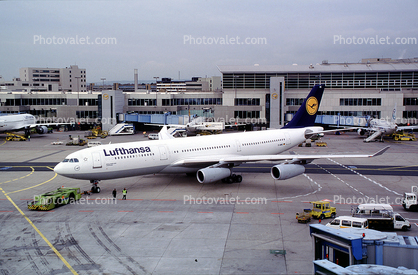 D-AIBC, Airbus A340-211, Lufthansa, CFM56-5C3/F, CFM56