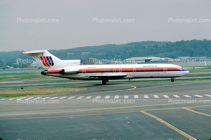 N7637U, Boeing 727-222, JT8D-1, JT8D, 727-200 series