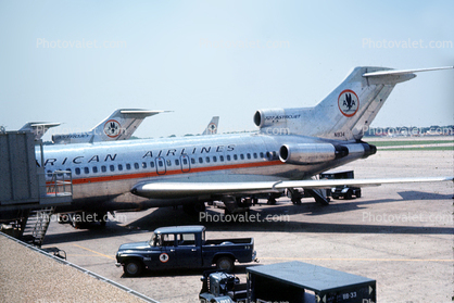 N1934, American Airlines AAL, Boeing 727, Airstair
