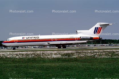N7265U, United Airlines UAL, Boeing 727-222, JT8D-15 s3, JT8D, 727-200 series