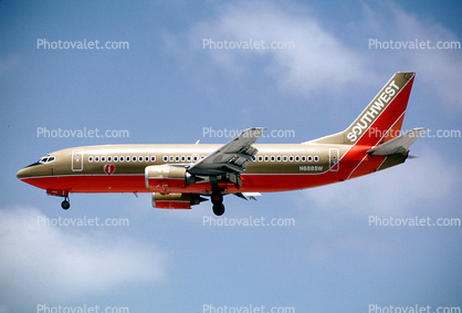 N688SW, Boeing 737-3Q8, Southwest Airlines SWA, 737-300 series, CFM56-3B2, CFM56