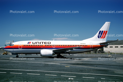 N326UA, United Airlines UAL, Boeing 737-322, 737-300 series, CFM56-3C1, CFM56