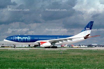 G-WWBB, Airbus A330-243, British Midland