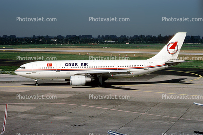 TC-ONL, Onur Air, Airbus A300B4-103, Selin