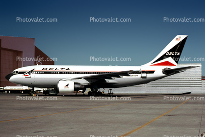 N802PA, Airbus A310-221, Delta Air Lines DAL, JT9D