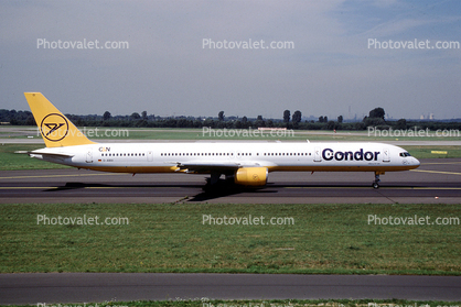 D-ABOI, Boeing 757-330, Condor Airlines, RB211