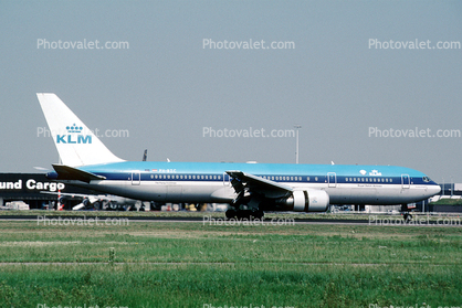 PH-BZC, Boeing 767-306ER, KLM Airlines, CF6, 767-300 series