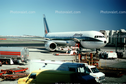 I-DISE, Boeing 777-243ER, Alitalia Airlines, Pier Paolo Racchetti GE90-94B, GE90