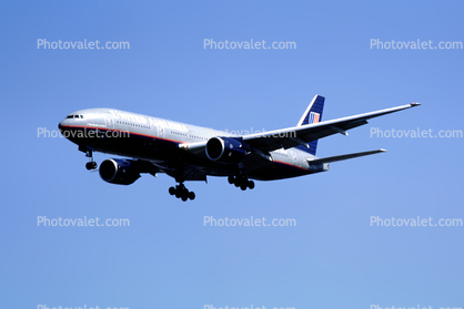 Landing Boeing 777