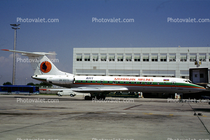 4K-65711, Azerbaijan Airlines, Tupolev Tu-134B-3
