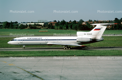 RA-85669, Tupolev TU-154