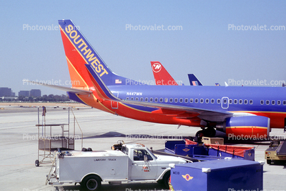 N447WN, Boeing 737-7H4, Southwest Airlines SWA, CFM56-7B24, CFM56, Santa Ana International Airport, (SNA), 737-700 series