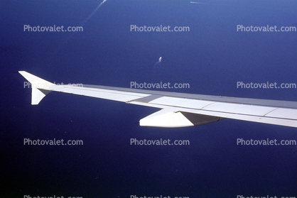 Airbus A320 series, wing in flight