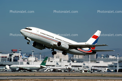 B-4008, Boeing 737-3T0, Taking-off, Boeing 737-300 series,  China United Airlines, CFM56