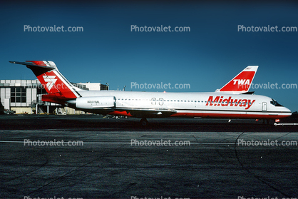 N801ML, McDonnell Douglas MD-87, JT8D-217C, JT8D