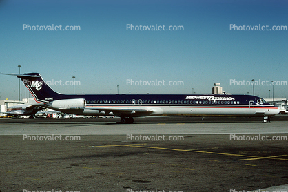 N701ME, McDonnell Douglas MD-88, Midwest Express AMW, JT8D, JT8D-219