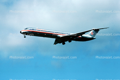 American Airlines AAL