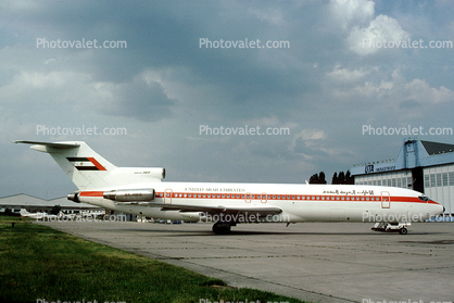 A6-HRR, Boeing 727-2M7F, JT8D, 727-200 series
