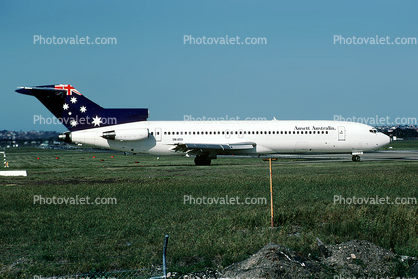 VH-ANB, Ansett, Boeing 727-277, JT8D, 727-200 series