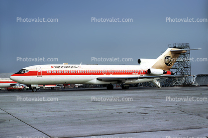 N88708, Continental Airlines COA, Boeing 727-224, JT8D, 727-200 series