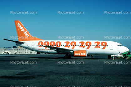 G-EZYE, Boeing 737-3Q8, easyJet, 737-300 series, CFM56-3B2, CFM-56, CFM56