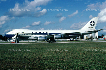 PP-VNA, Boeing 747-2L5B(SF), Varig Airlines, 747-200 series, CF6-50E2, CF6