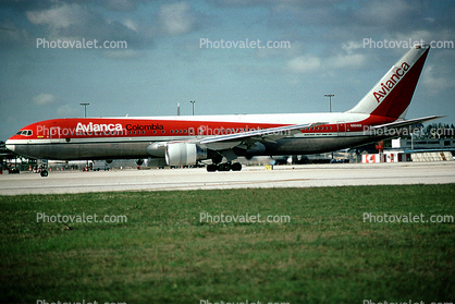 N984AN, Boeing 767-383(ER), 767-300 series