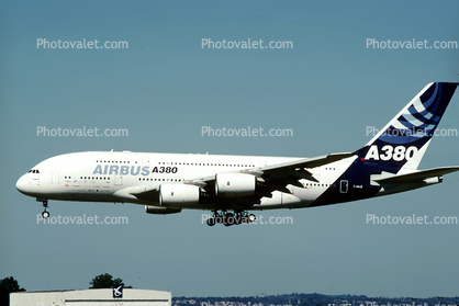 F-WWJB, Airbus A380-861, Company Livery, 2006
