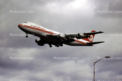 9M-MHJ, Malaysiain Airways, Boeing 747-236B, 747-200 series, 1986